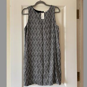 Joie sleeveless shift dress, size XS, great for the office!